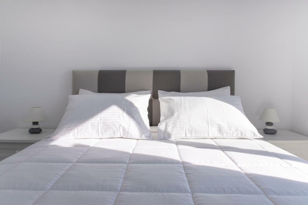 Paros Elitas Villas Bagian luar foto